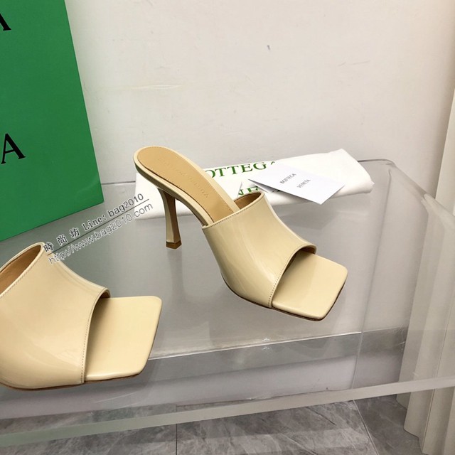 BOTTEGA VENETA高端時尚女鞋 寶緹嘉漆皮版2022-22早春最新高跟涼鞋拖鞋 dx3540